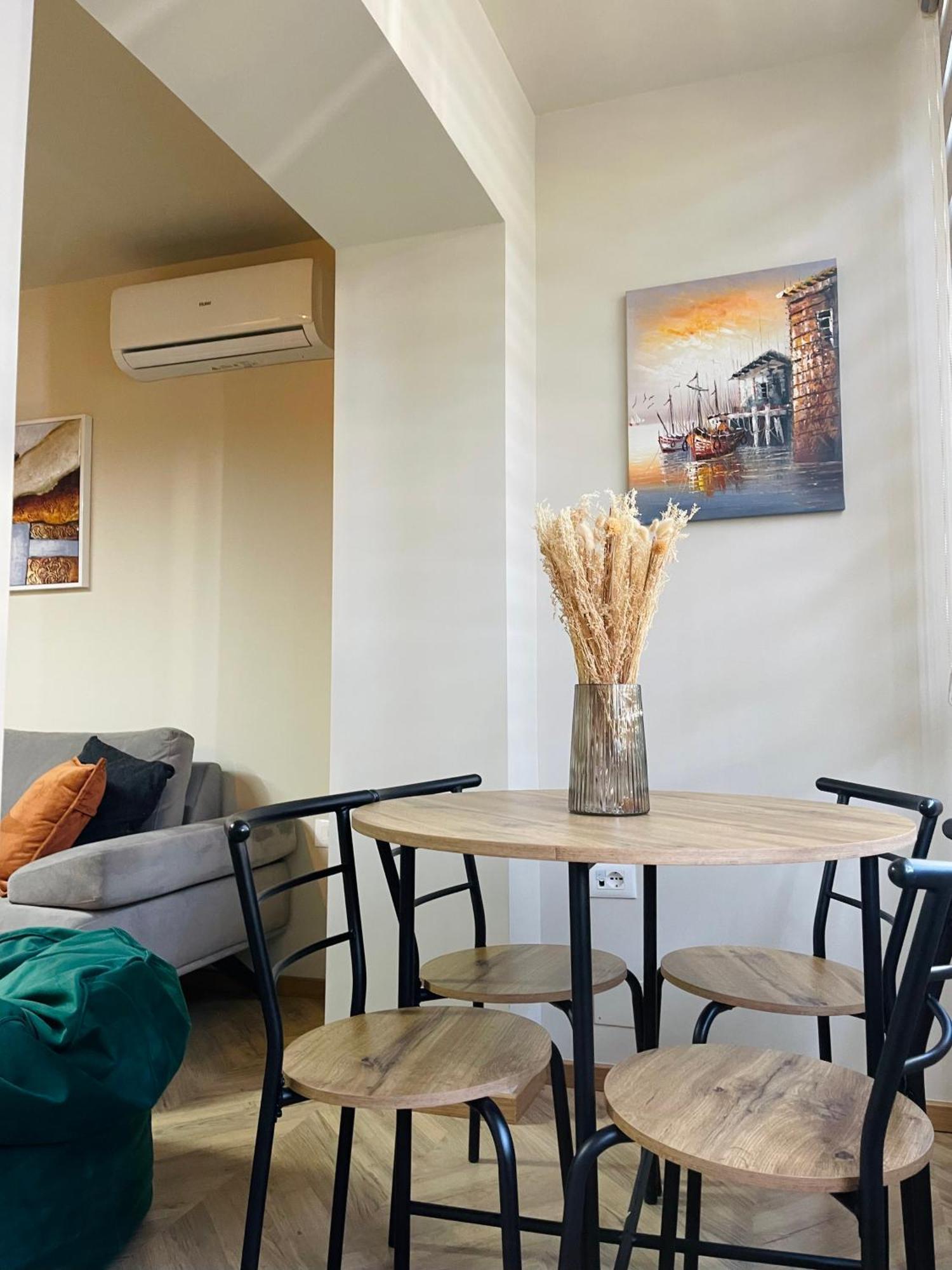 Dea'S Apartment: Hidden Gem Tirana Exteriör bild